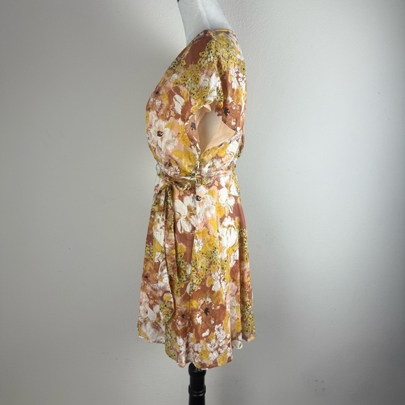 Free People‎ Floral Mini Dress Belted Deep V Neck XS Boho Fall Color - Picture 3 of 11